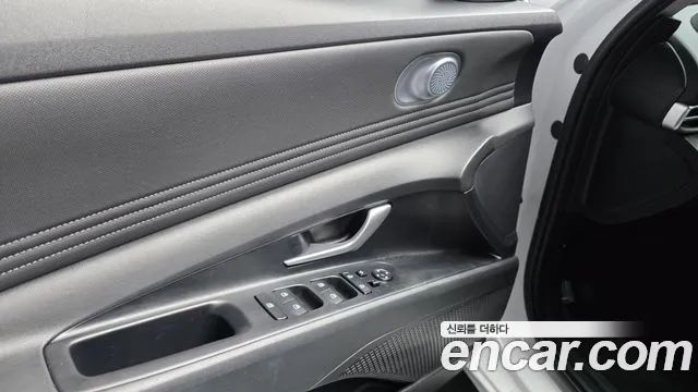 Hyundai Avante — Фото автомобиля 14