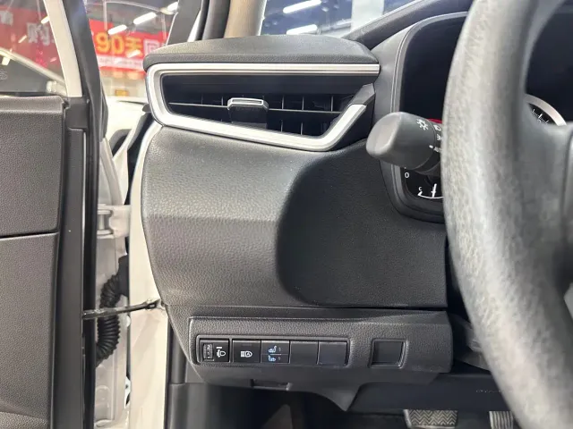 Toyota Corolla — Фото автомобиля 8