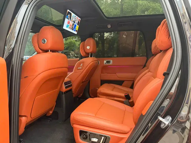 Li Auto L9 — Фото автомобиля 4