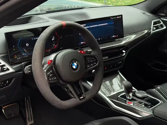 BMW M4 — Фото автомобиля 13