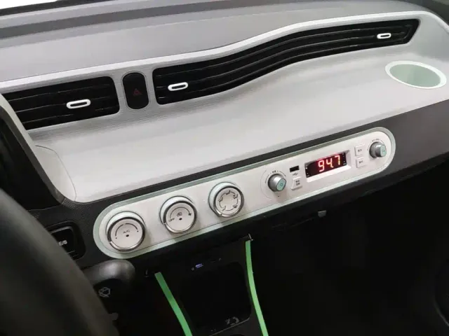 Wuling Hongguang Mini EV — Фото автомобиля 12