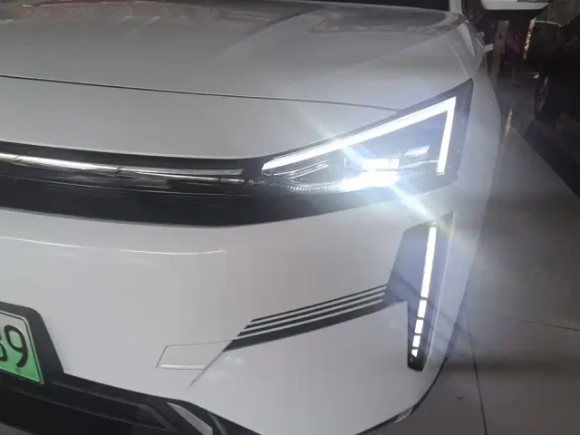 Geely Galaxy L6 — Фото автомобиля 23