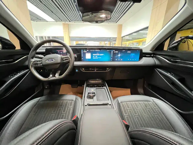 Ford Mondeo — Фото автомобиля 11