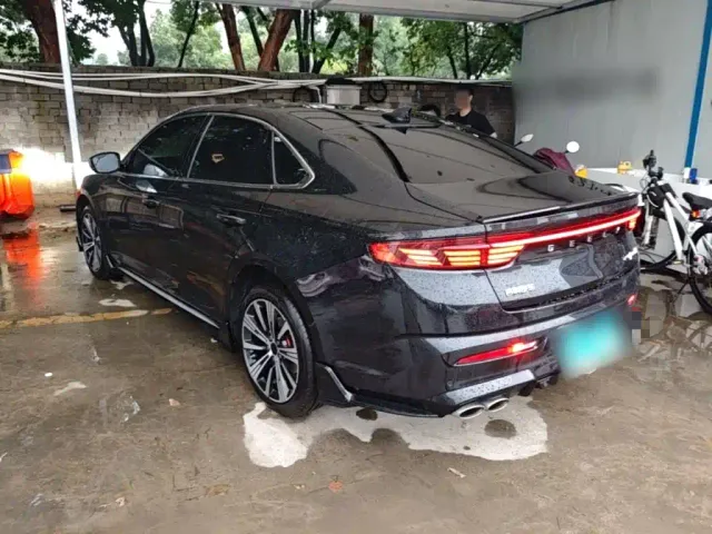 Geely Xingrui — Фото автомобиля 4