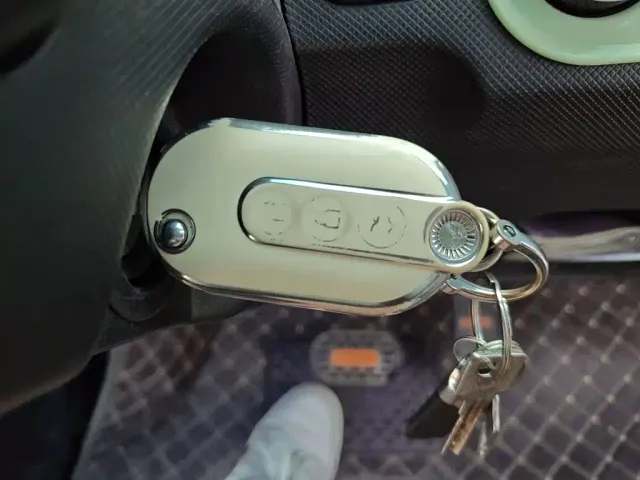 Wuling Hongguang Mini EV — Фото автомобиля 11