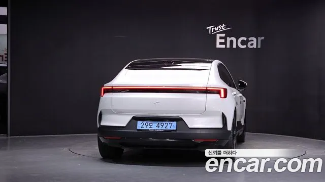 Polestar Polestar 4 — Фото автомобиля 4