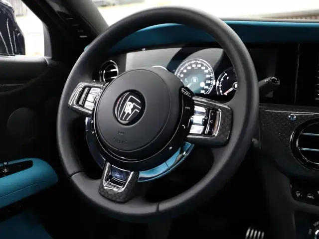 Rolls-Royce Ghost — Фото автомобиля 17