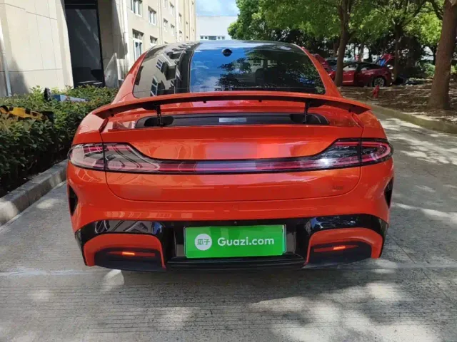 Xiaomi SU7 — Фото автомобиля 5