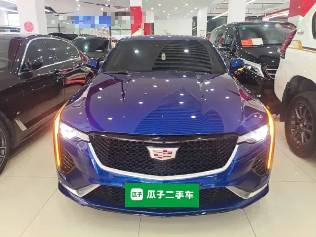 Cadillac CT4 — Фото автомобиля 2
