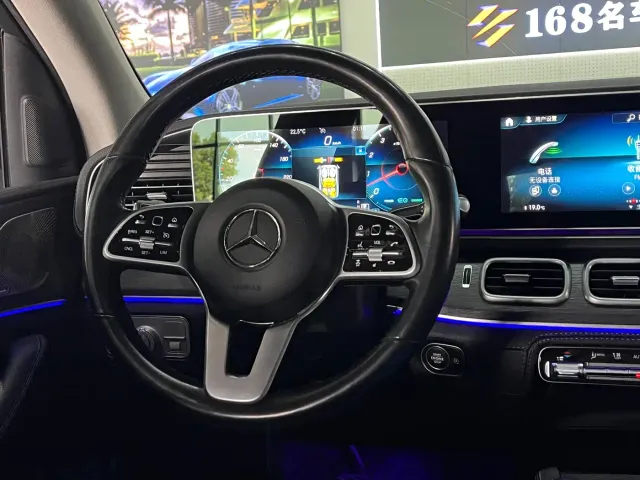 Mercedes-Benz GLE-Class — Фото автомобиля 14