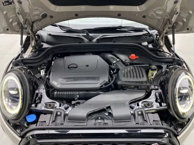 MINI MINI 2023 Facelift 2.0T COOPER S Artist 5-Door — Фото автомобиля 7