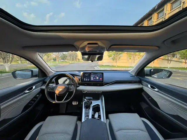 Geely Xingrui — Фото автомобиля 9