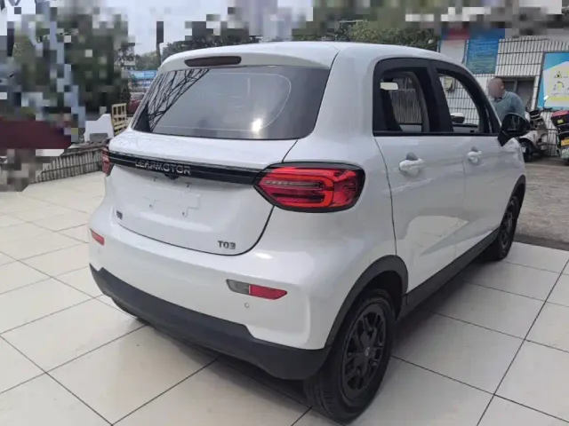 Leapmotor T03 — Фото автомобиля 6