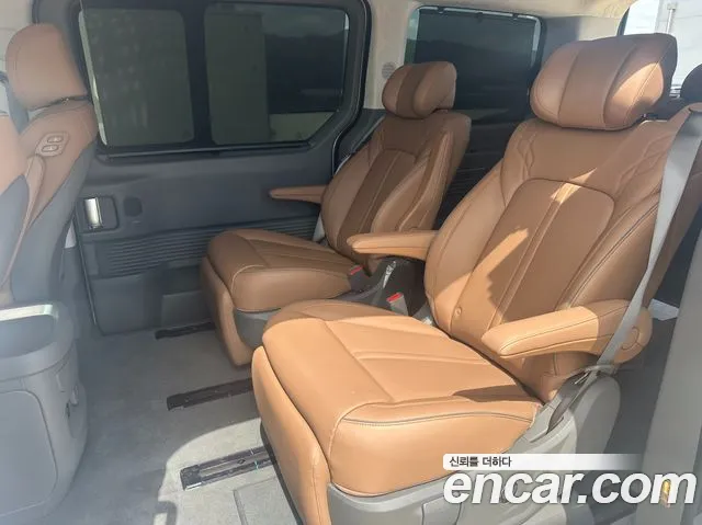 Hyundai Staria Staria — Фото автомобиля 6