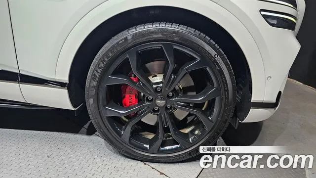Genesis GV80 — Фото автомобиля 21