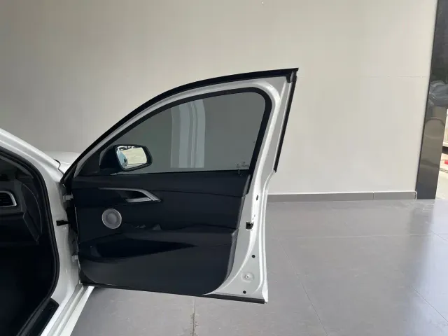 BMW 1 Series — Фото автомобиля 24