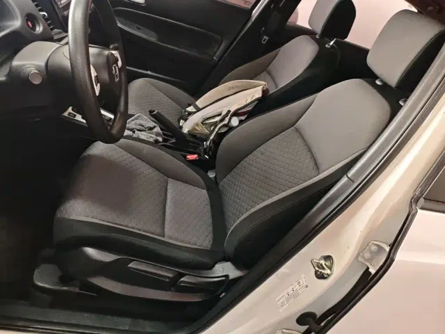 Honda Fit — Фото автомобиля 10