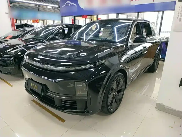 Фотография автомобиля — Li Auto L7