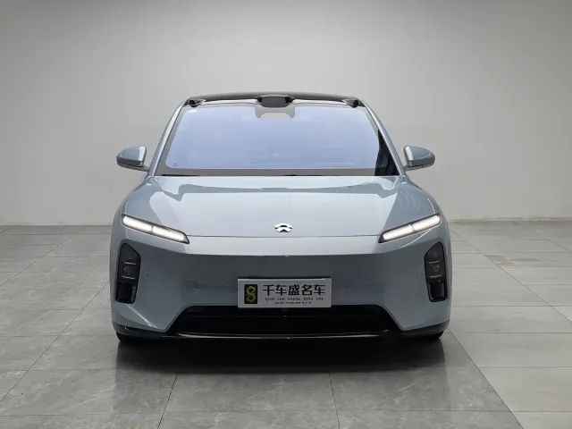 Nio ET5 — Фото автомобиля 2