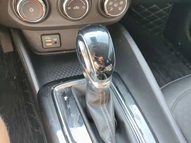 Buick Verano — Фото автомобиля 6