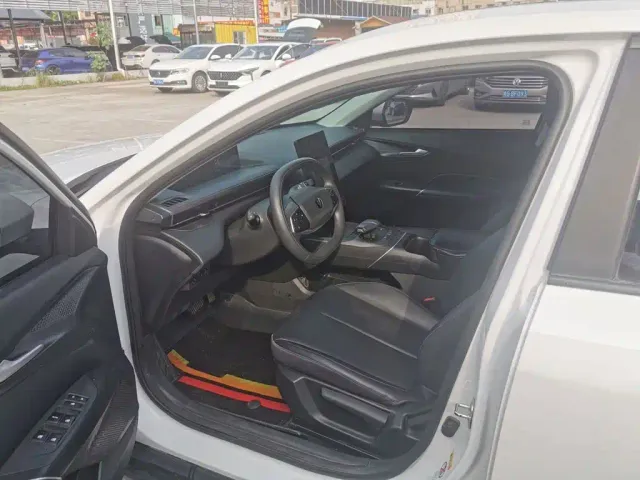 Changan Lamore — Фото автомобиля 15