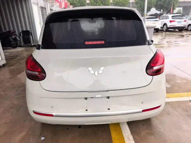 Wuling Bingo — Фото автомобиля 5