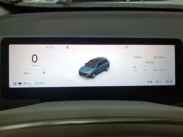 Leapmotor B10 — Фото автомобиля 11