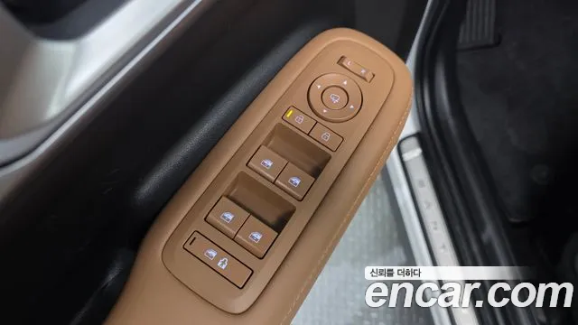 Hyundai Santa Fe MX5 — Фото автомобиля 28