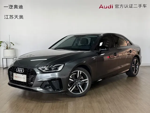 Фотография автомобиля — Audi A4L