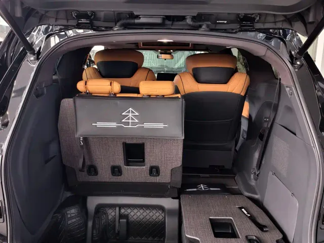 Toyota Granvia — Фото автомобиля 9