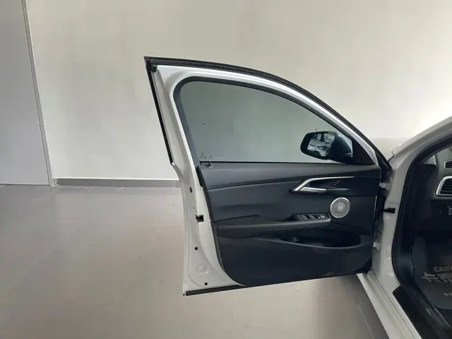 BMW 1 Series — Фото автомобиля 10
