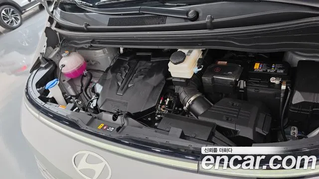 Hyundai Staria Staria — Фото автомобиля 6