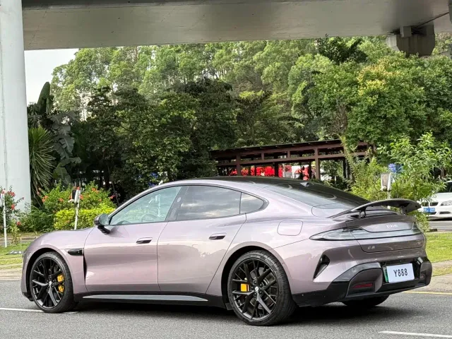 Xiaomi SU7 — Фото автомобиля 4