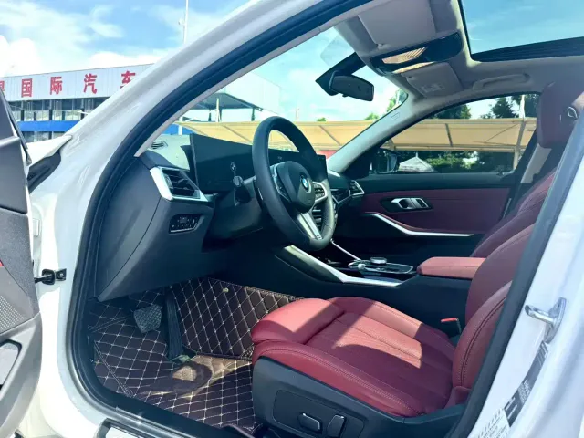 BMW 3 Series — Фото автомобиля 7
