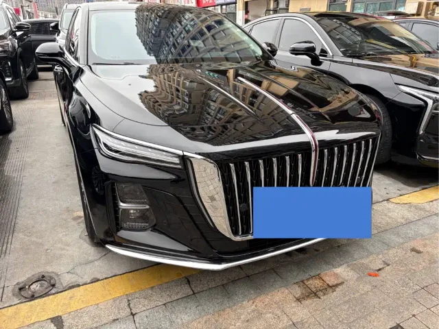 Hongqi H5 — Фото автомобиля 3