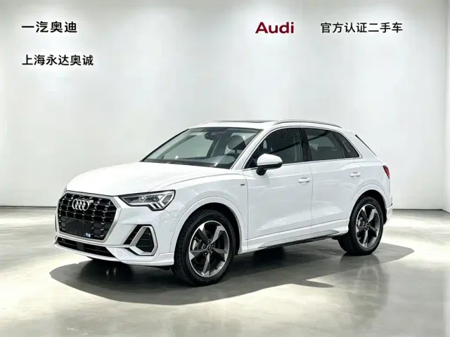 Фотография автомобиля — Audi Q3
