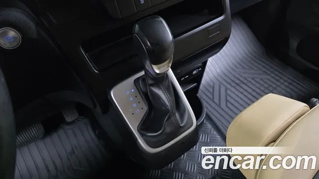 Hyundai Staria Staria Карго 3 места — Фото автомобиля 9