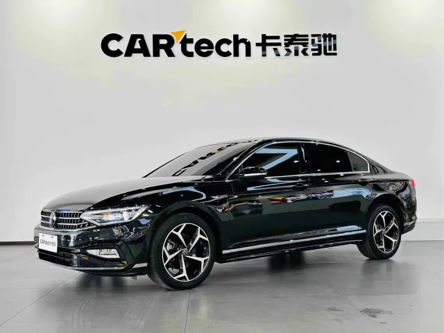 Фотография автомобиля — Volkswagen Magotan
