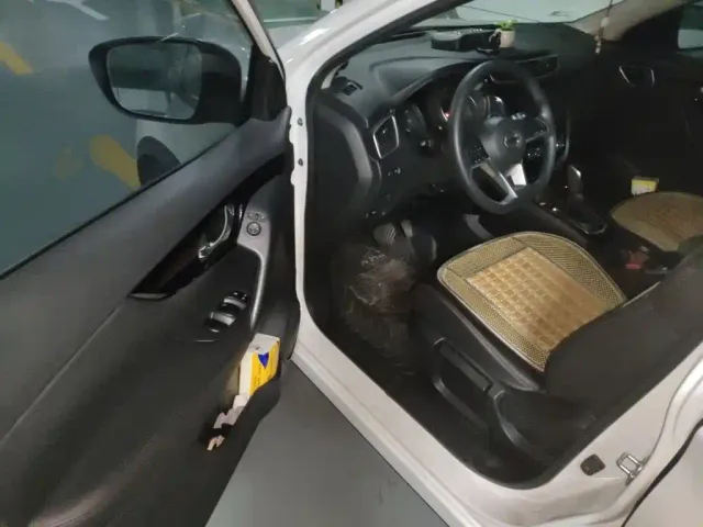 Nissan Qashqai — Фото автомобиля 17
