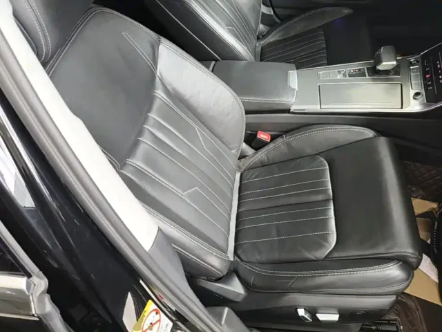 Audi A6L — Фото автомобиля 24