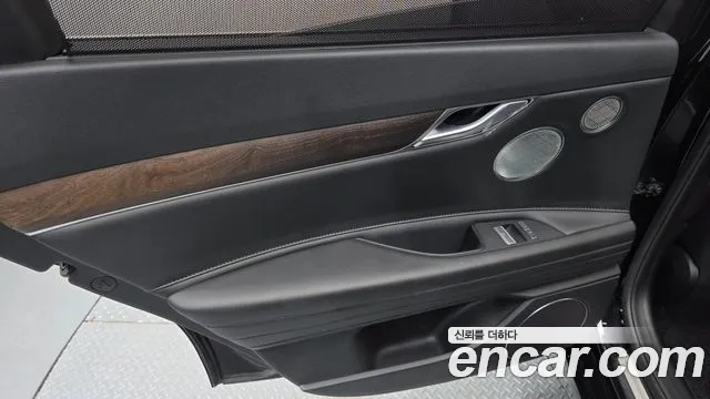 Genesis G80 Бензин 3.5 турбо AWD — Фото автомобиля 25