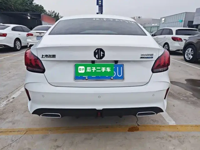 MG MG5 2023 180DVVT CVT Luxury Edition — Фото автомобиля 5