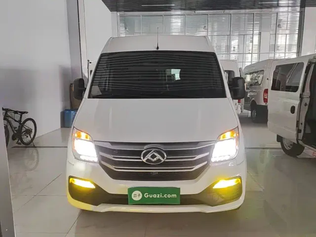 Maxus Xintu V80 — Фото автомобиля 2