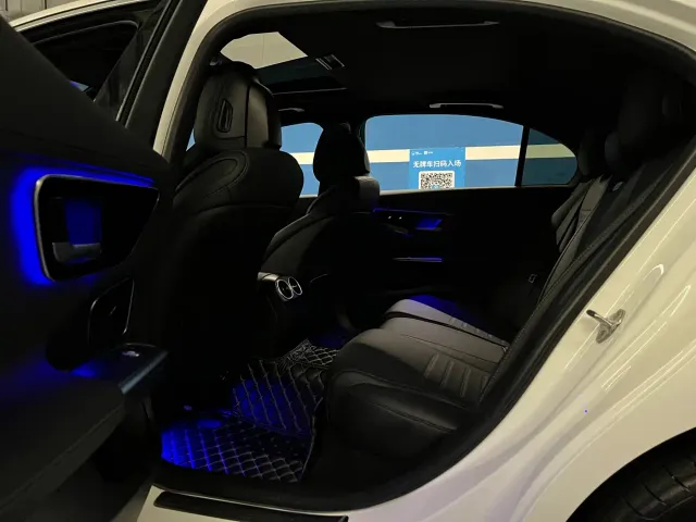 Mercedes-Benz C-Class — Фото автомобиля 13