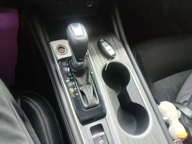 Nissan Teana — Фото автомобиля 13