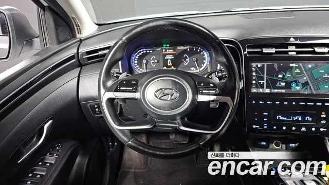 Hyundai Tucson Tucson (NX4) Бензин 1.6 турбо 2WD — Фото автомобиля 12
