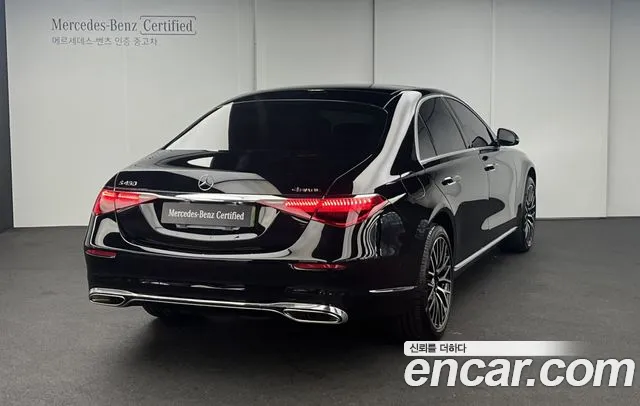 Mercedes-Benz S-Class — Фото автомобиля 2