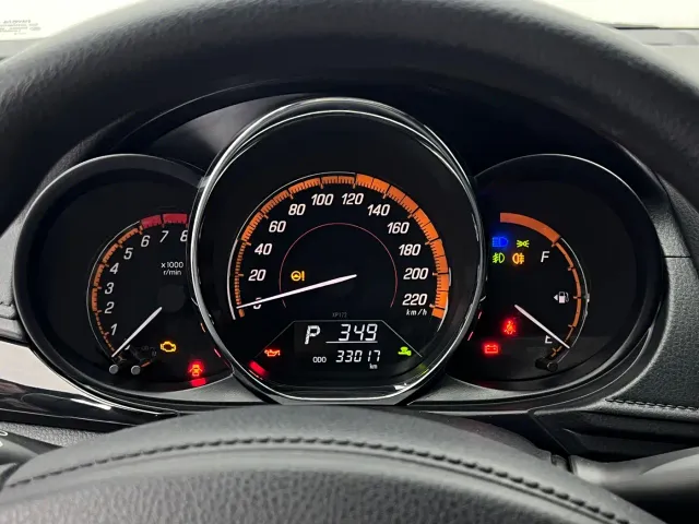 Toyota YARiS L Zhi Xuan — Фото автомобиля 16