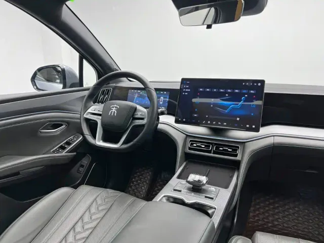 BYD Song L DM-i — Фото автомобиля 22