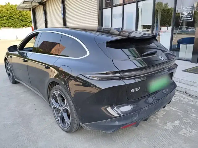Nio ET5 Touring — Фото автомобиля 4